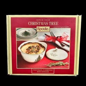 NIB Spode Christmas Tree Individual Casserole Dish with Handles, 20fl oz.